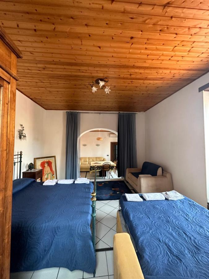 Terrazze Toledo Apartment เนเปิลส์ ภายนอก รูปภาพ