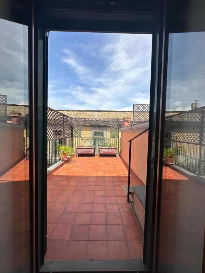 Terrazze Toledo Apartment เนเปิลส์ ภายนอก รูปภาพ
